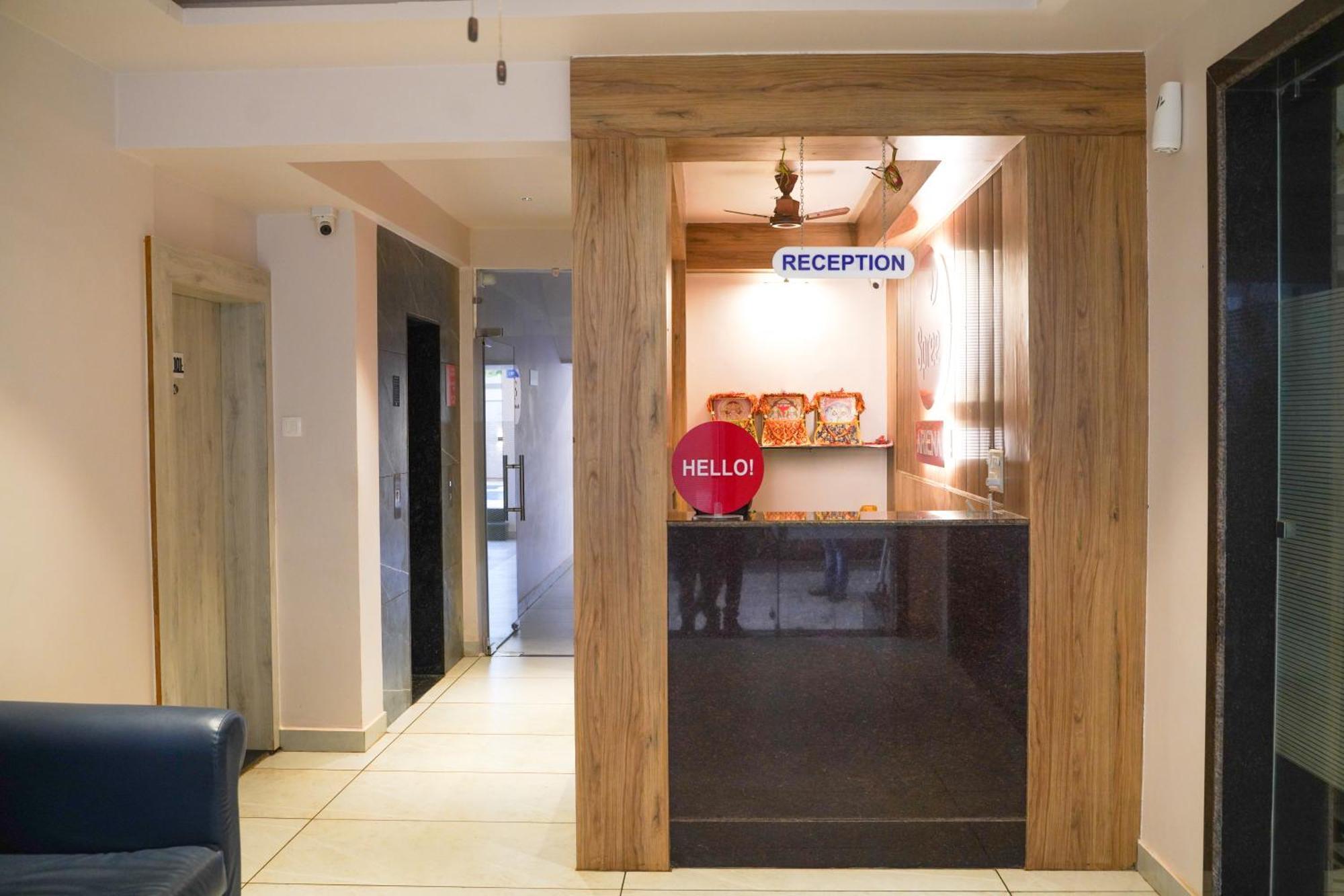 Ariena By Spree Hotels Goa Morjim Buitenkant foto